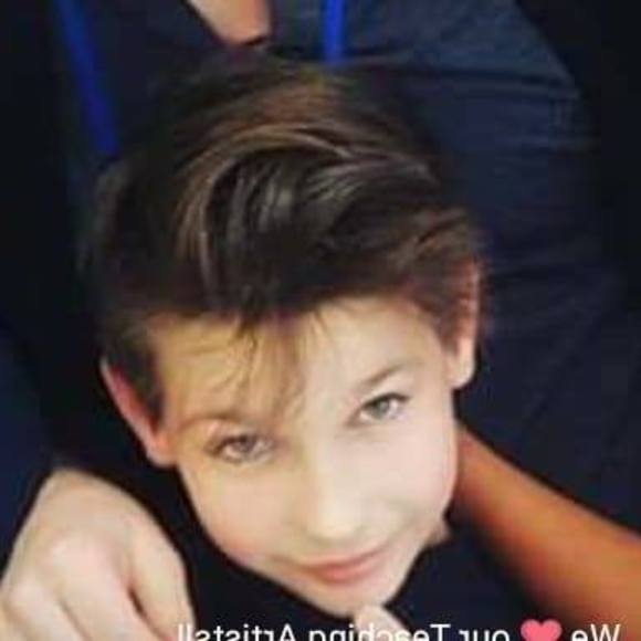 Meet your Posher, Christopher - Picture 1 of 1